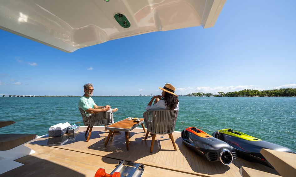 Sunseeker Predator 65, Deck Area