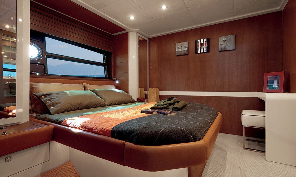 Azimut Atlantis 58, Accommodation