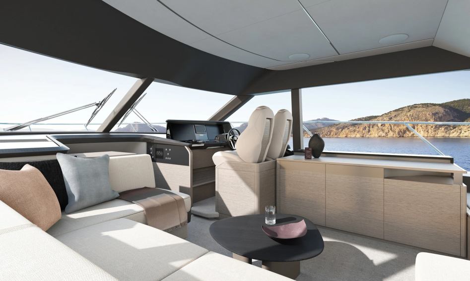 Princess F54, Helm Station