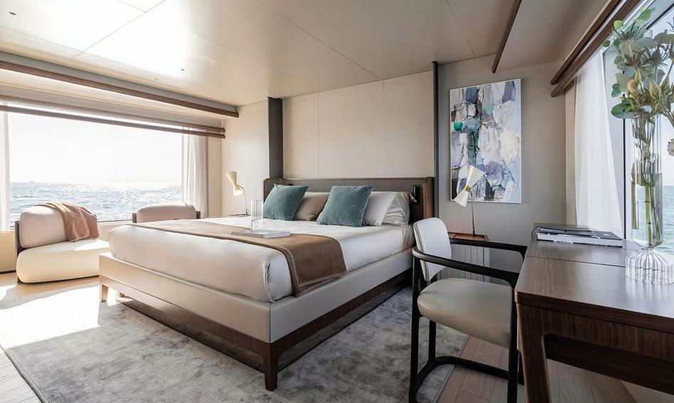 Azimut Magellano 30M, Accommodation