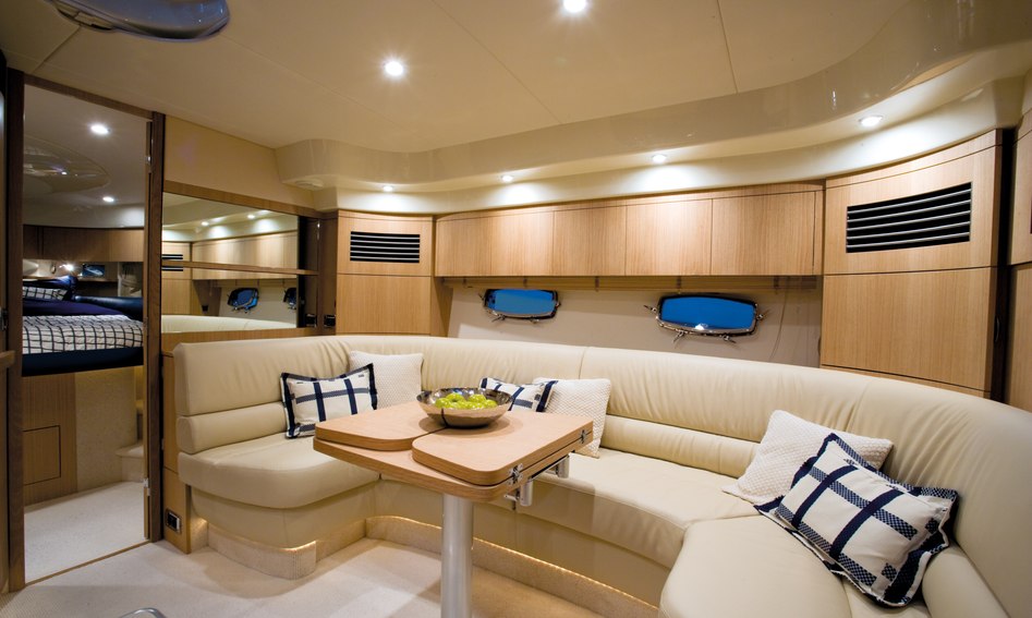 Fairline Targa 47, Interior