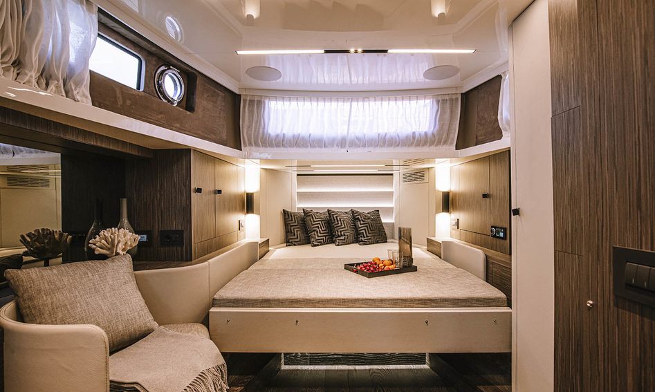 Cranchi A46 Luxury Tender, Accommodation