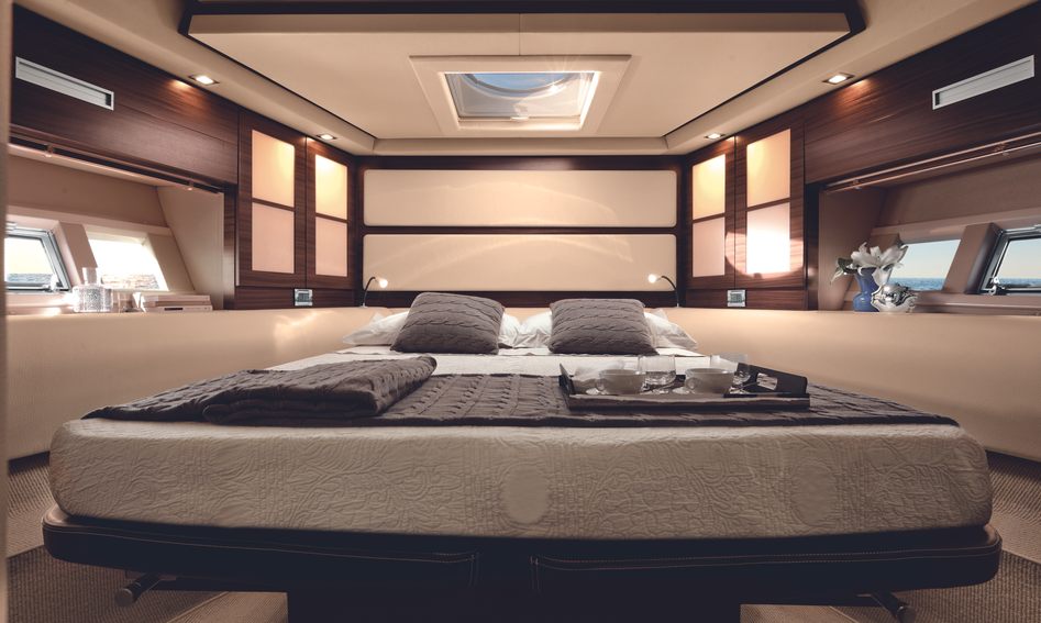 Azimut 62S Italia Mk2, Accommodation