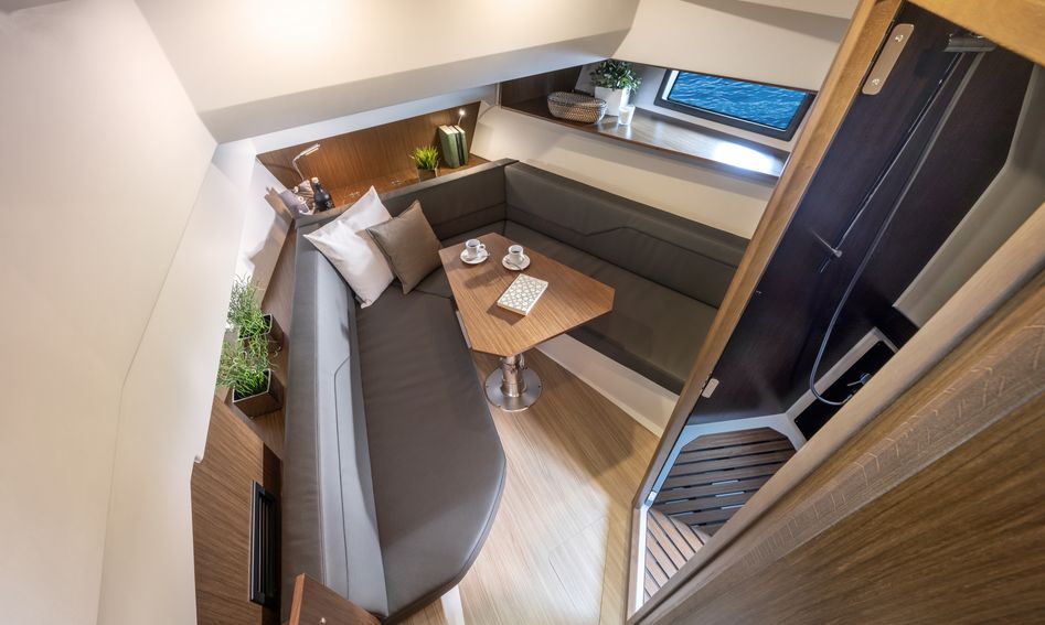 Bavaria Vida 33 HT, Interior