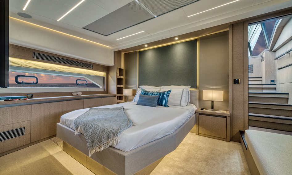 Prestige 690, Accommodation