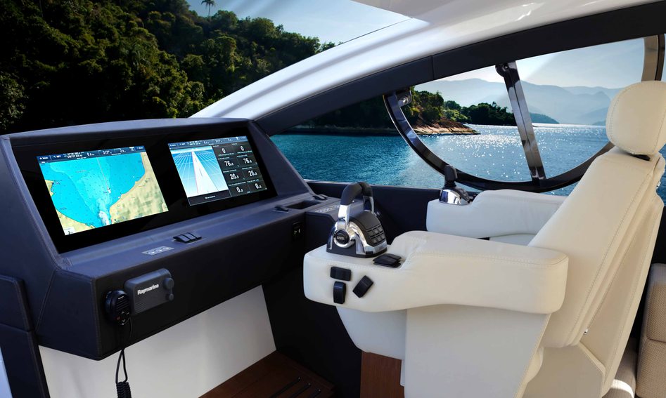 Schaefer Yachts Schaefer 600 , Helm Station