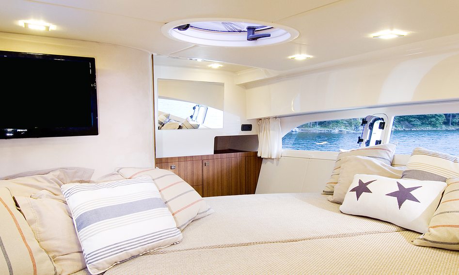 Marex 320 Aft Cabin Cruiser, Accommodation