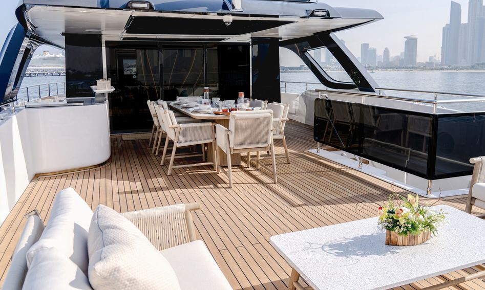 Gulf Craft Majesty 100 Terrace , Fly Deck/Sportdeck