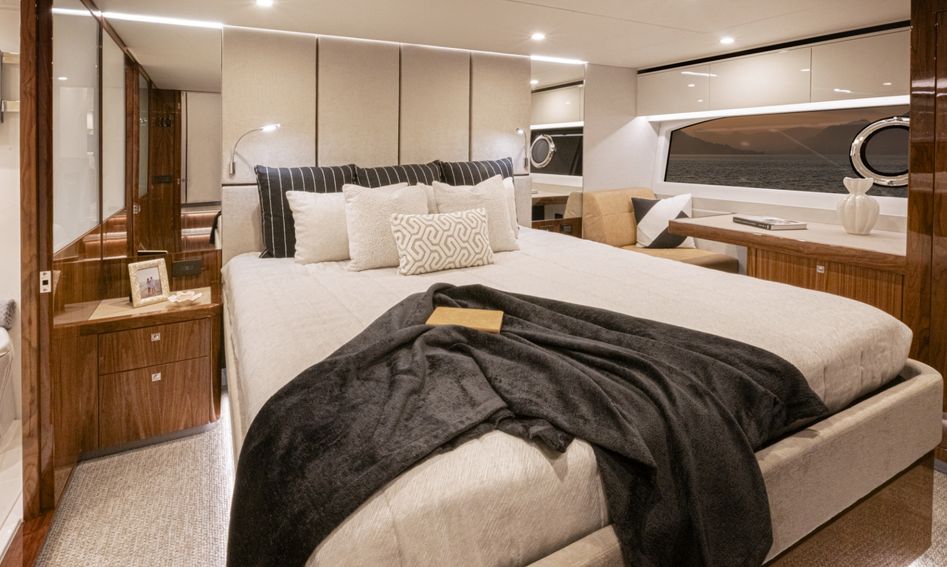 Riviera 72 Sports Motor Yacht Series II Gen 3, Accommodation