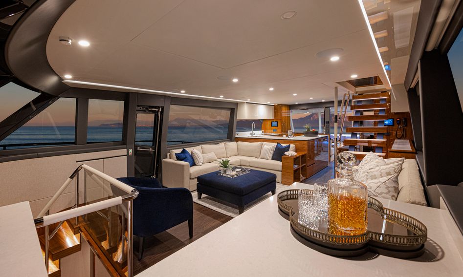 Riviera 78 Motor Yacht Enclosed Bridge Deck, Interior