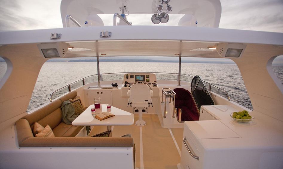 Outer Reef 630 Cockpit Motoryacht, Fly Deck/Sportdeck