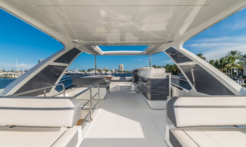 Galeon 680 Fly, Fly Deck/Sportdeck