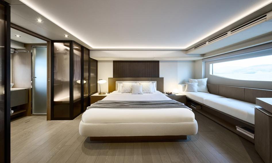 Prestige M7, Accommodation