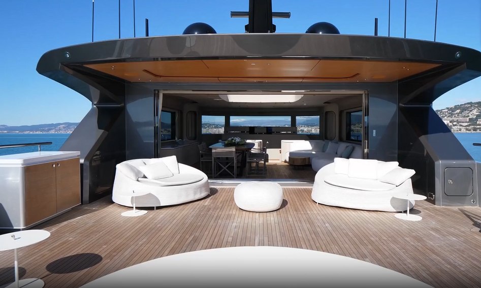 Maiora 36 Exuma, Fly Deck/Sportdeck