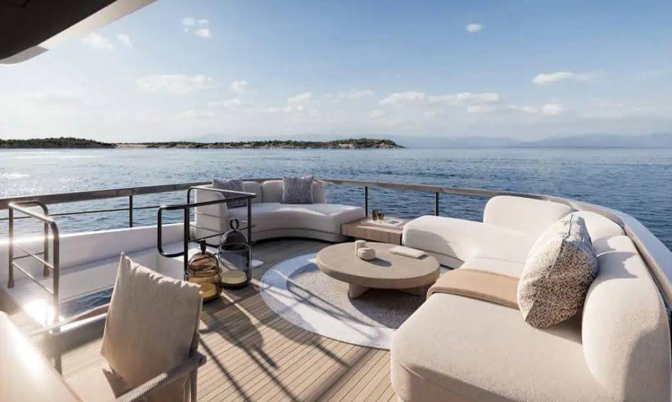 Azimut Fly 82, Fly Deck/Sportdeck