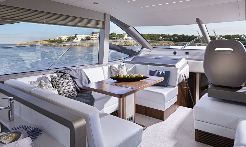 Sunseeker Manhattan 52 Mk2, Interior