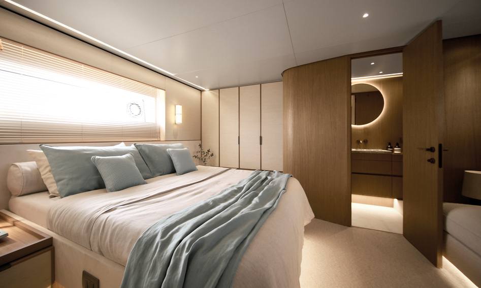 Azimut Seadeck 7 , Accommodation