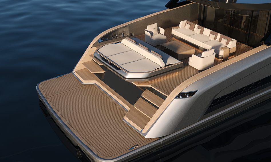 Solaris Power 70 Grand Coupé , Deck Area