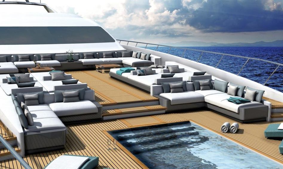 Mangusta 215, Deck Area