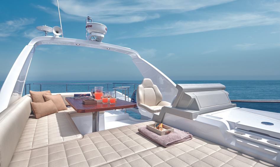 Azimut 50 Mk2, Fly Deck/Sportdeck