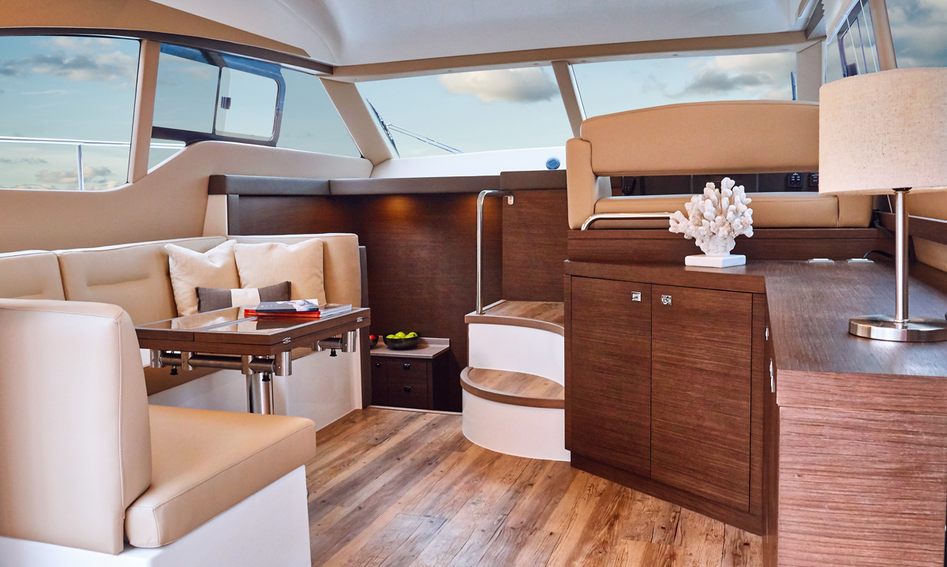 Rodman Spirit 42 Fly Gen 2, Interior