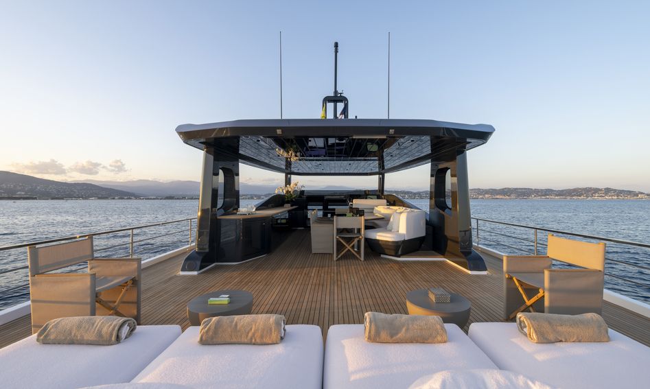 Arcadia A80new, Fly Deck/Sportdeck