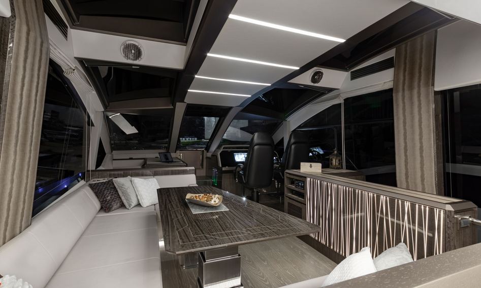 Galeon 650 Skydeck, Interior