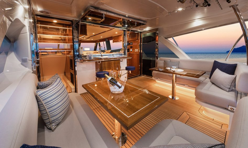 Riviera 68 Sport Motor Yacht Mk2, Deck Area