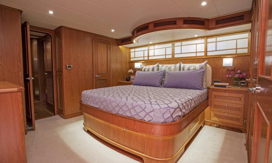 Outer Reef 650 Motoryacht Mk1, Accommodation