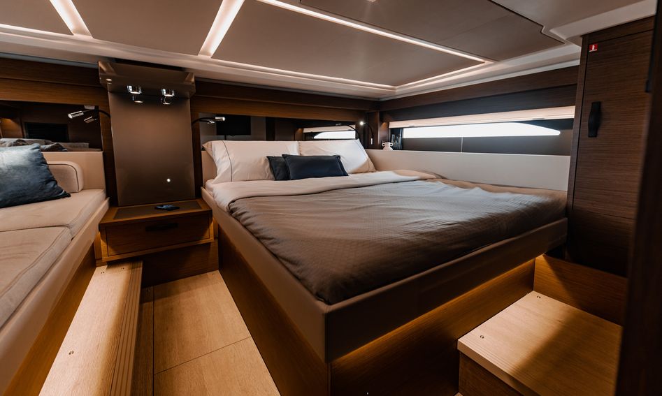 Wellcraft 44 Explorer, Accommodation