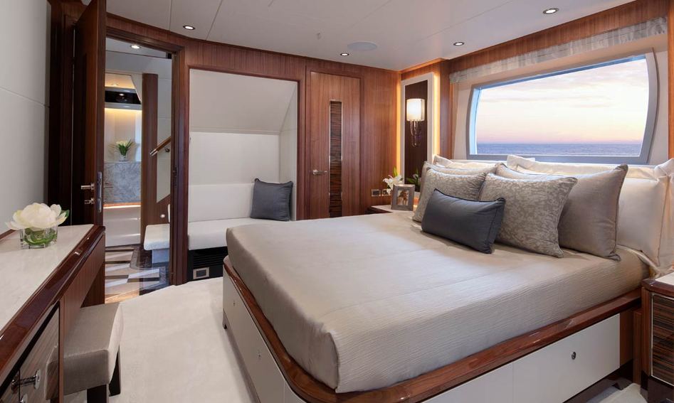 Ocean Alexander 36L, Accommodation