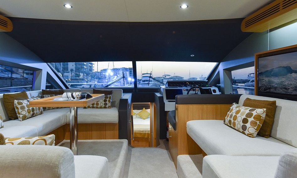 Gulf Craft Majesty 48, Interior