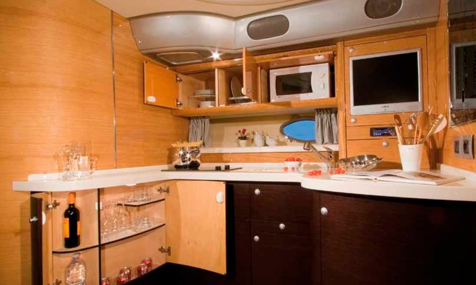 Cranchi 50 Open, Interior