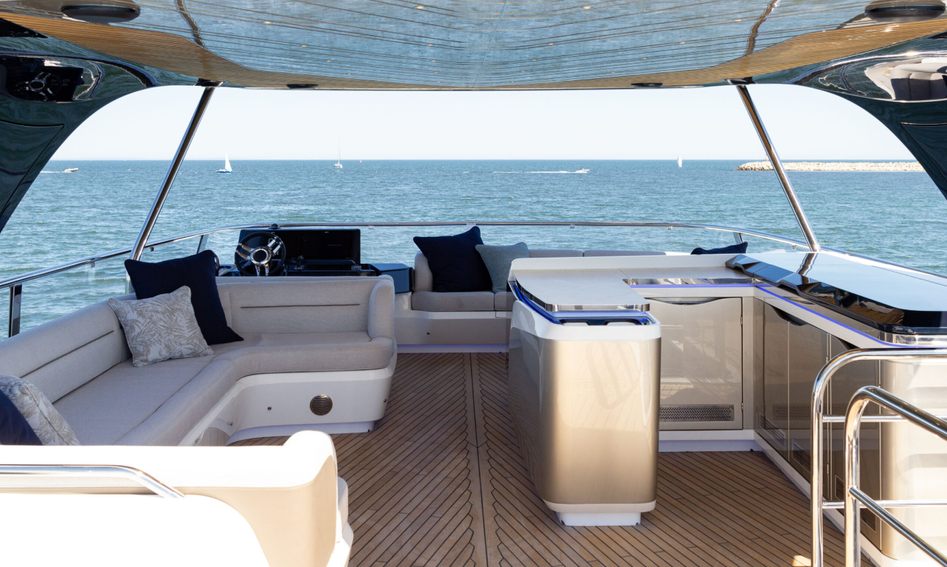 Galeon 620 Fly  Mk2, Fly Deck/Sportdeck
