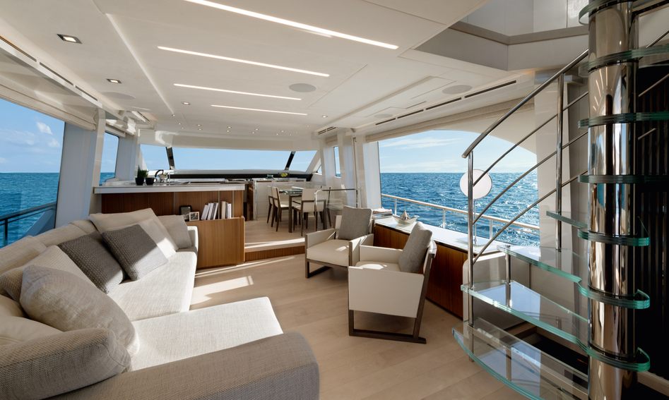 Monte Carlo Yachts MCY 70 Skylounge, Interior