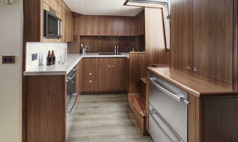 Hatteras GT45X Flybridge, Interior