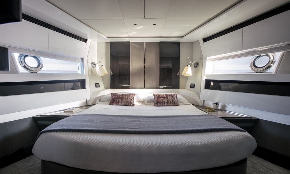 Azimut S7 Mk1, Accommodation