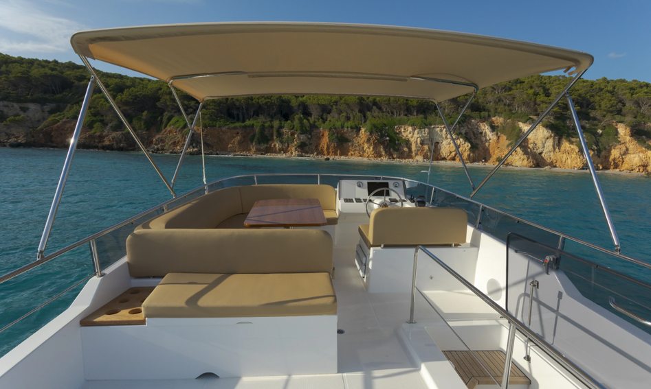 Menorquin 55 FB, Fly Deck/Sportdeck