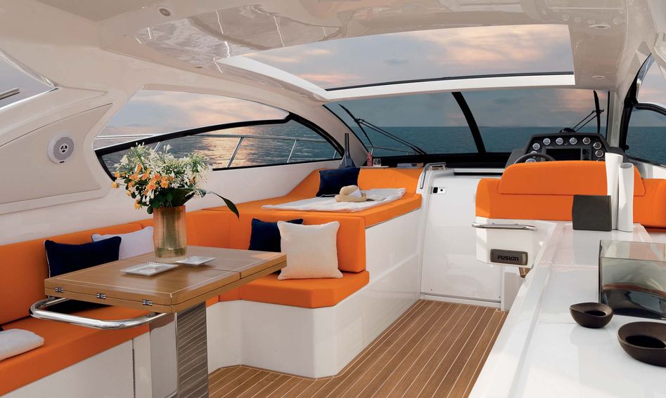 Azimut Atlantis 48, Interior