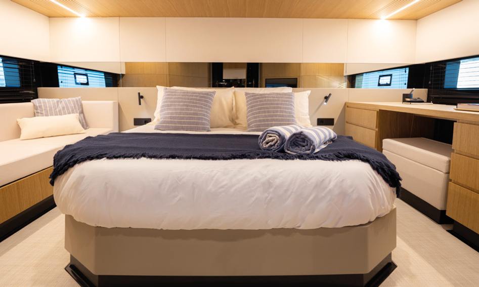 De Antonio D60 , Accommodation