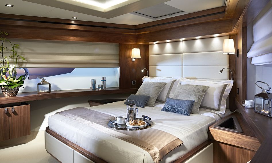 Sunseeker 86 Yacht Mk2, Accommodation