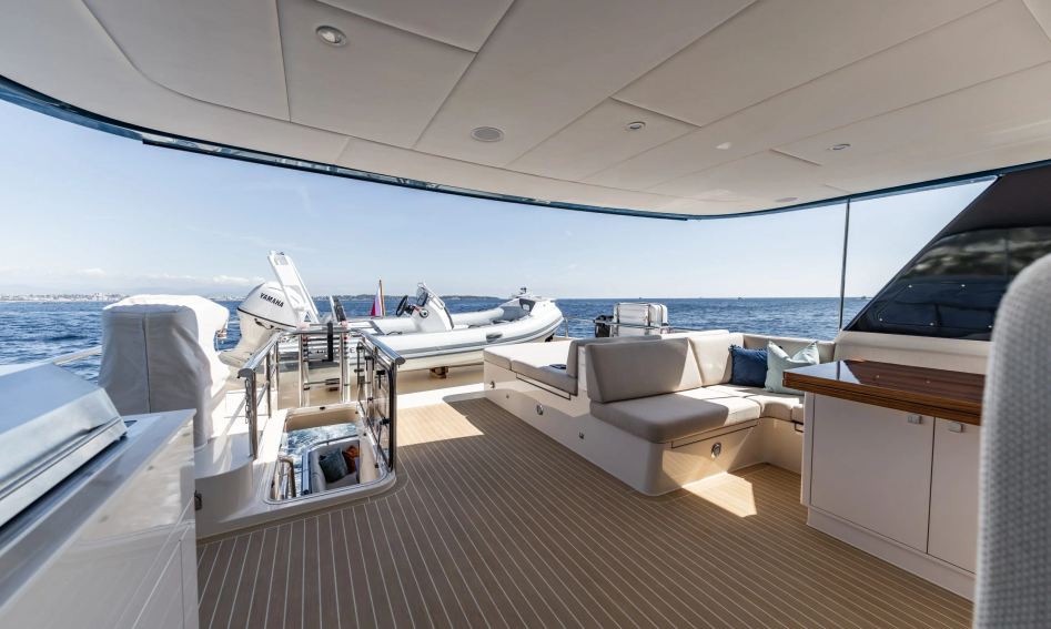 Steeler Ocean Explorer 67 , Fly Deck/Sportdeck