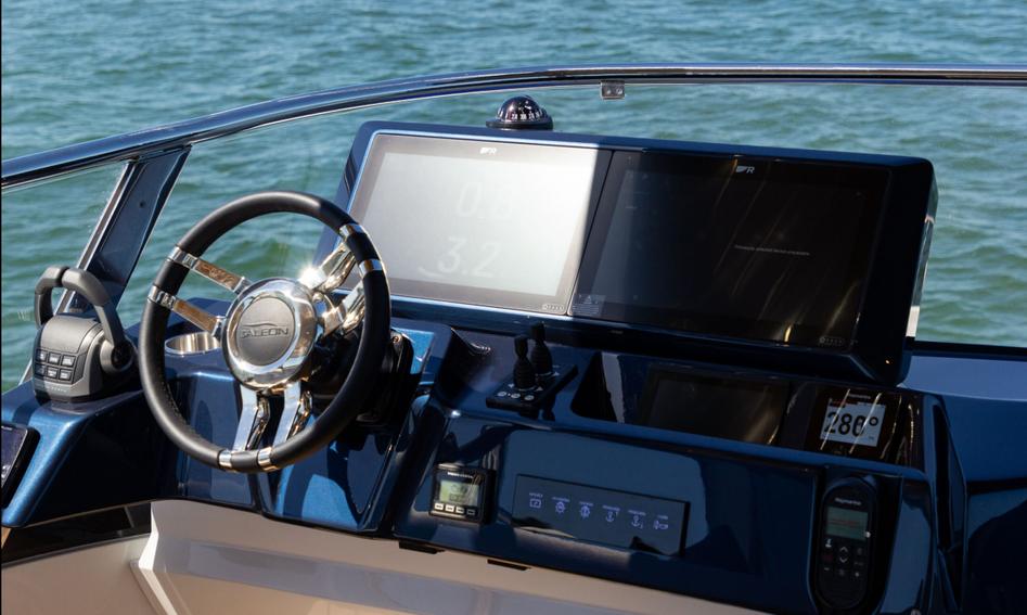 Galeon 620 Fly  Mk2, Helm Station