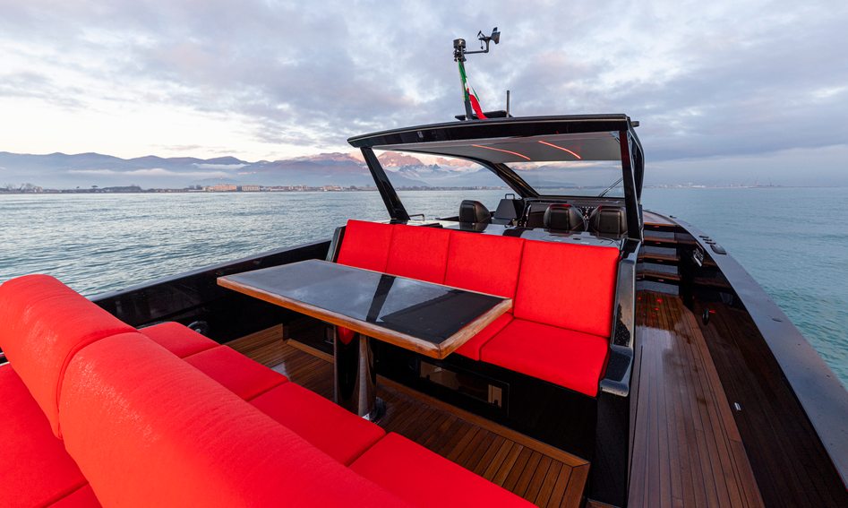 Mylius M47P IB , Deck Area