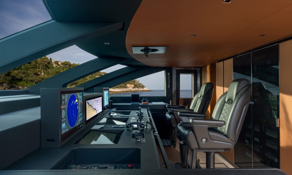 Riva 54Metri, Interior
