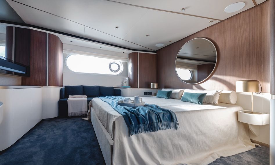 Azimut Magellano 25M, Accommodation