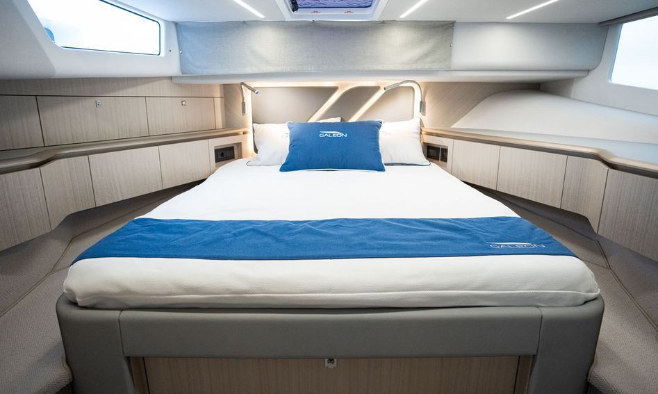 Galeon 435 GTI , Accommodation