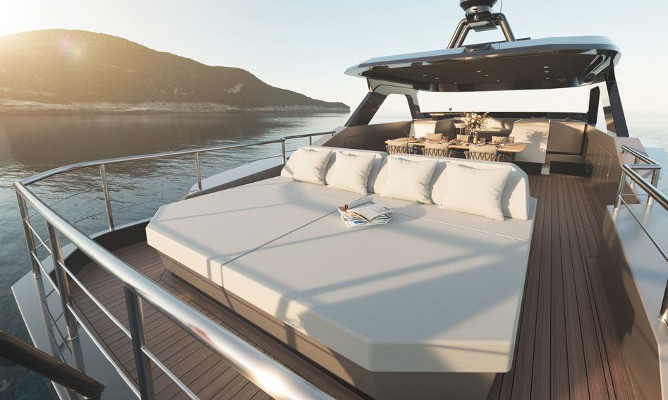 Outer Reef Yachts 780  Adventure , Fly Deck/Sportdeck