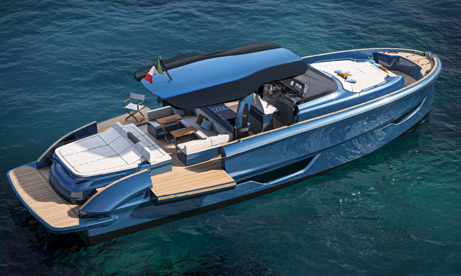 Solaris Power 52 Open ST , Deck Area