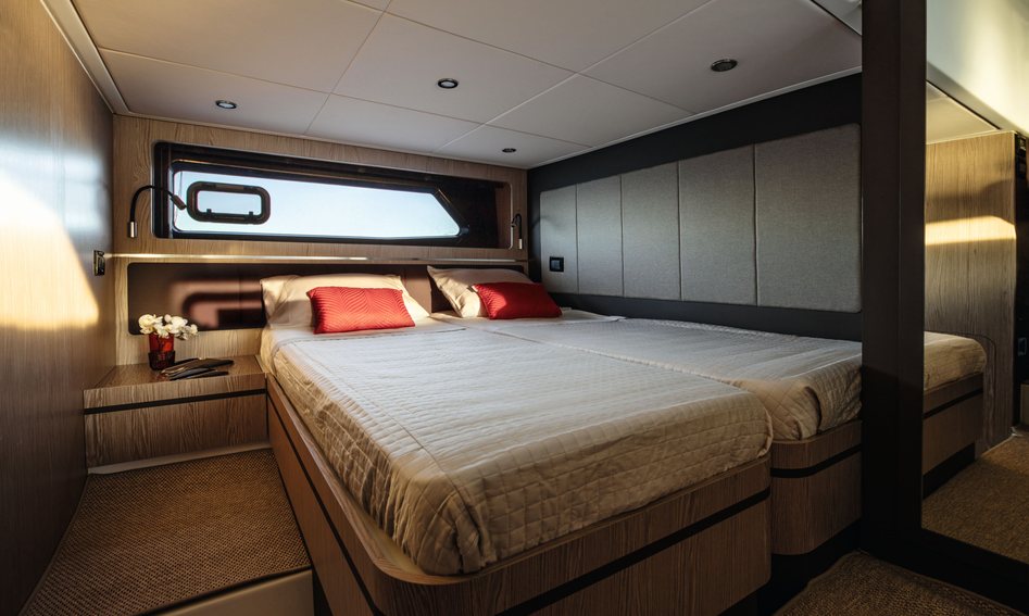 Azimut Atlantis 45, Accommodation